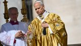 L'adolescent italien Carlo Acutis devient le premier saint millenial
