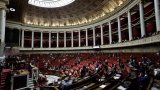 Macron retrouve l'arme de la dissolution, mais il ne semble pas prêt à la dégaîner