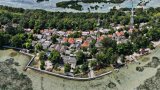 Un autre procès climatique: une île indonésienne contre le cimentier Holcim