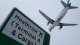 L'aéroport londonien de Heathrow chiffre son plan d'agrandissement à 49 milliards de livres