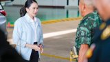 Thaïlande: la Première ministre en opération rabibochage avec l'armée