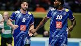 Euro de hand: les Bleus sérieux... et attentifs à la cuisse de Minne