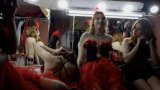Dans un club de strip-tease ukrainien, la guerre mise à nu