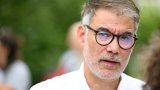 A Blois, Olivier Faure tente de proposer une alternative à François Bayrou