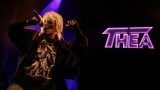 Théa, nouvelle comète punk, des squats à l'Olympia