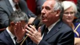 Retraites: sans accord des partenaires sociaux, la réforme Borne s'appliquera, redit Bayrou