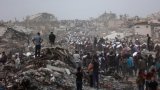 Gaza: vu du ciel, un territoire plongé dans le noir