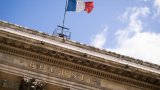 La Bourse de Paris termine dans le vert, profitant d'un effet de change favorable