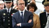 Un pied à l'Intérieur, un autre à l'extérieur: le to be or not to be de Retailleau
