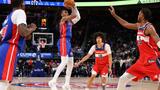 NBA: les Pistons enchaînent une 7e victoire, Wembanyama tire les Spurs