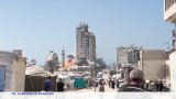 Bande de Gaza : des immeubles d'habitations à Gaza Ville bombardés