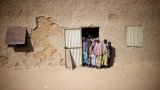 Quatre morts et un disparu dans une “incursion” menée par des “hommes armés non identifiés” au (…)